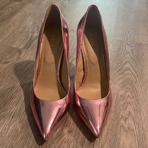 😛ALDO Pink Metallic Pumps 😛